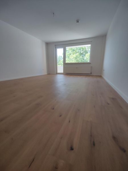 Schöne 1 - Zimmer Wohnung mit Aufzug und Balkon in Hamm